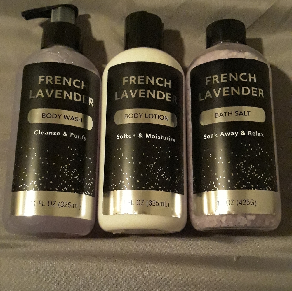Body wash with body salt and lotion